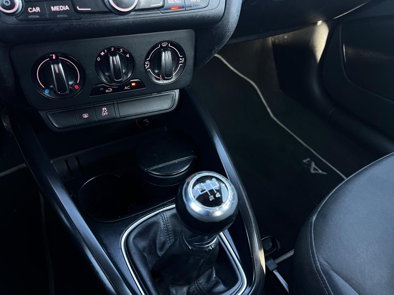 Audi A1 Sportback 1.6 TDI 90 CV – 5 Porte – Navi – Doppia Chiave OK NEOPATENTATI