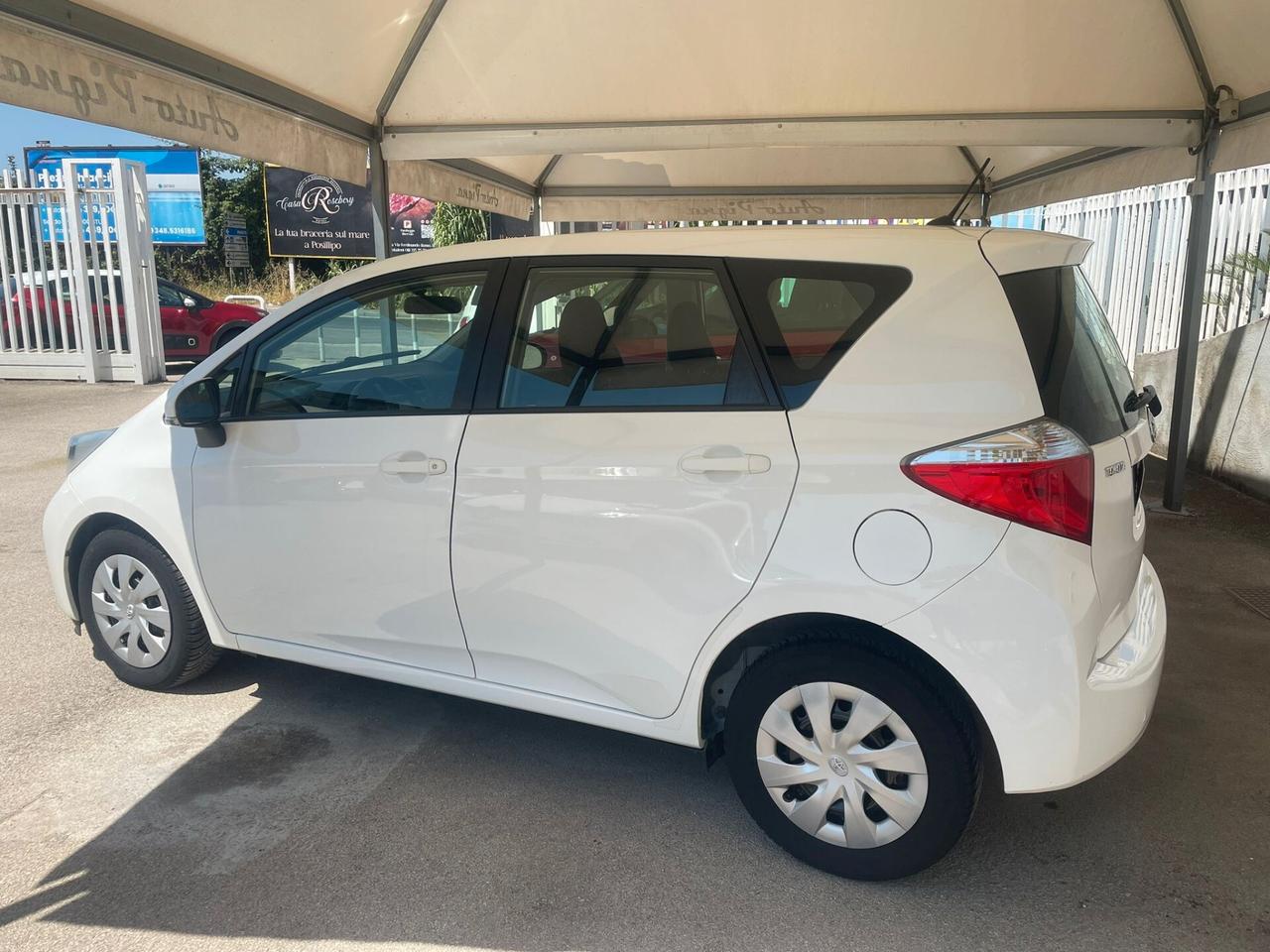 Toyota Verso-S 1.4D MT Active