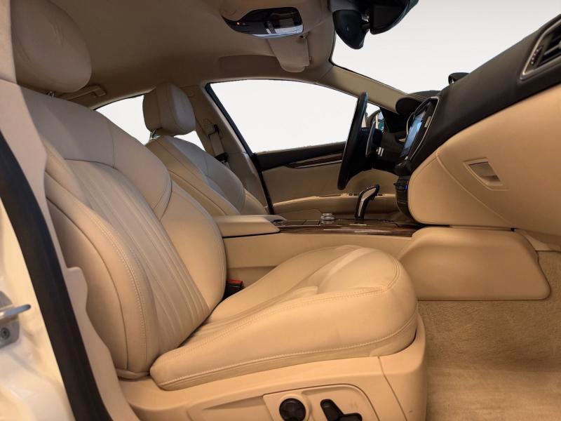 Maserati Ghibli 3.0 V6 250cv auto