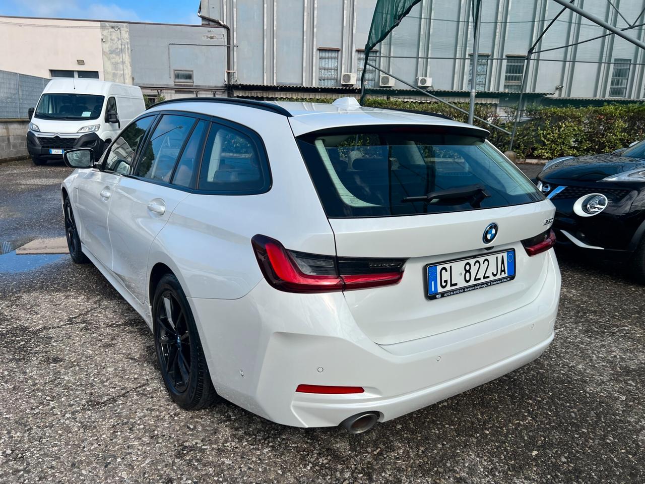 Bmw 330e G21 Touring auto