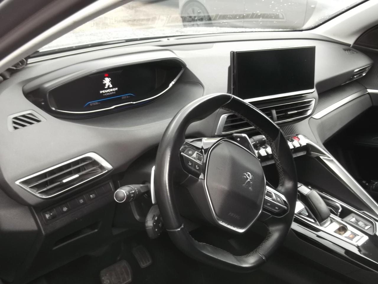 Peugeot 3008 Hybrid 225 e-EAT8 Allure Pack - 01