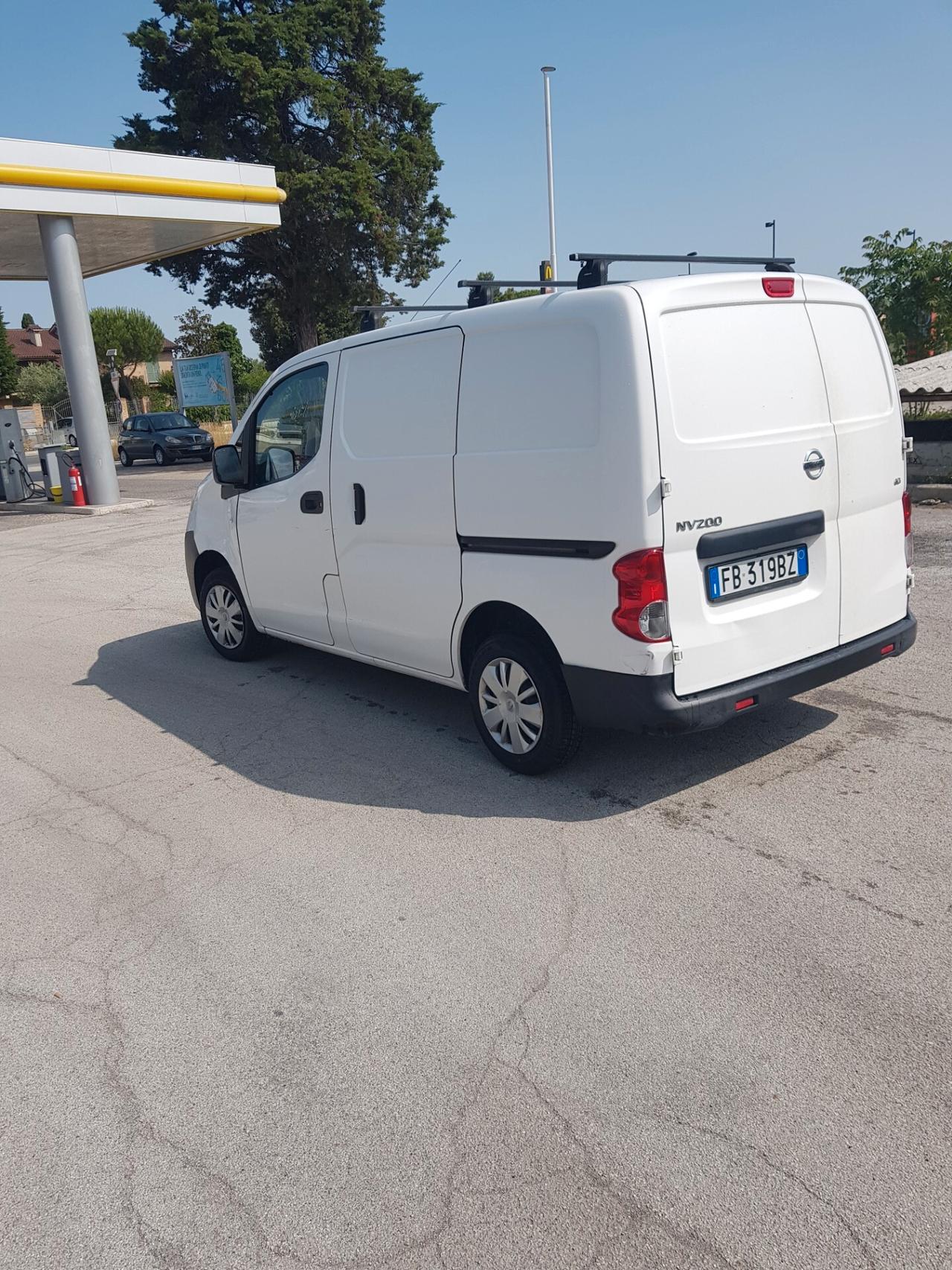NISSAN Nv 200 1.5 diesel anno 2015