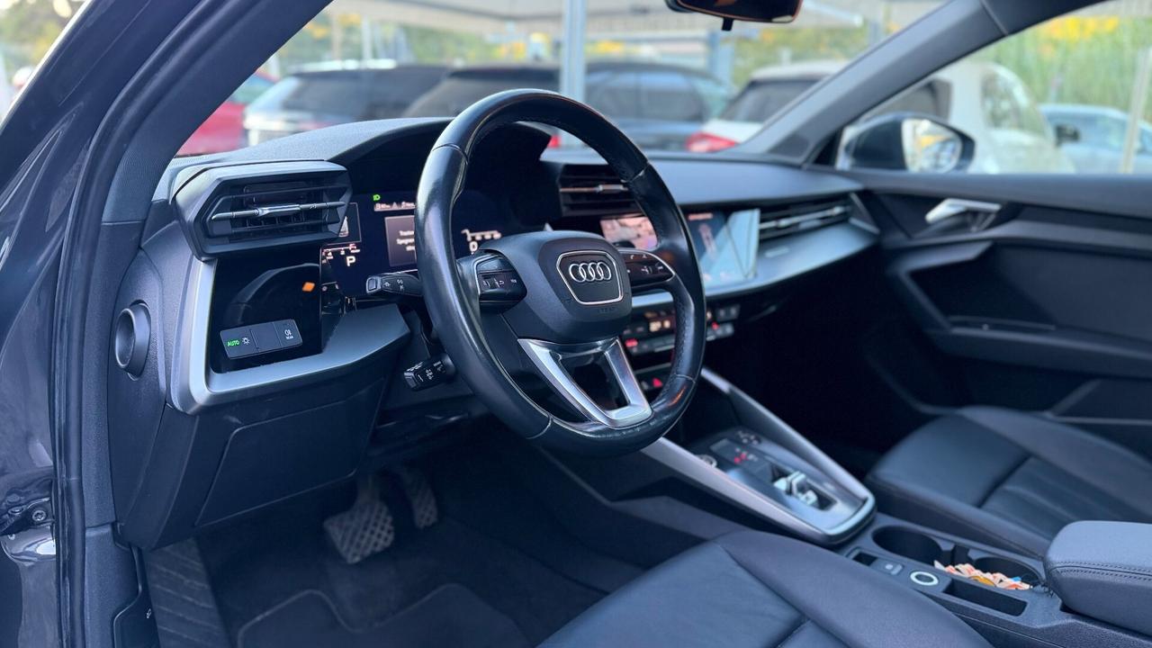Audi A3 SPB 30 TDI Business Advanced