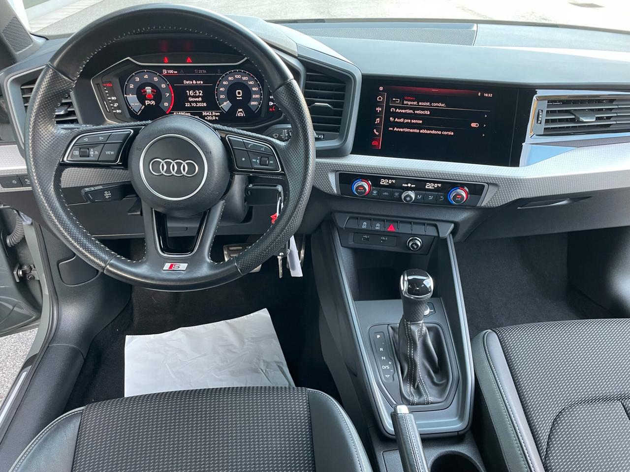 Audi A1 SPB 30 1.0 TFSI 116cv S tronic line edition