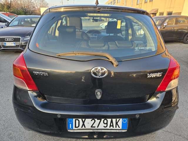 Toyota Yaris Yaris 5p 1.0