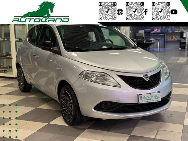 LANCIA Ypsilon 1.2 69 CV 5 porte Gold*neopatent*