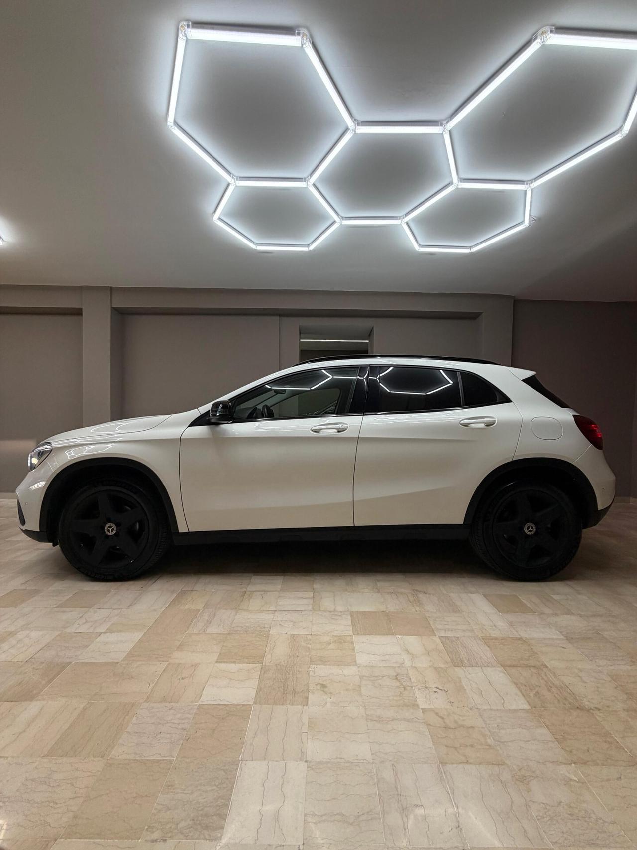Mercedes-benz GLA 220 d Automatic 4Matic Sport