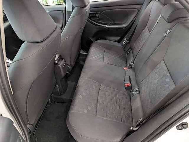 Toyota Yaris 1.5 Hybrid 5 porte Active *KM 0*