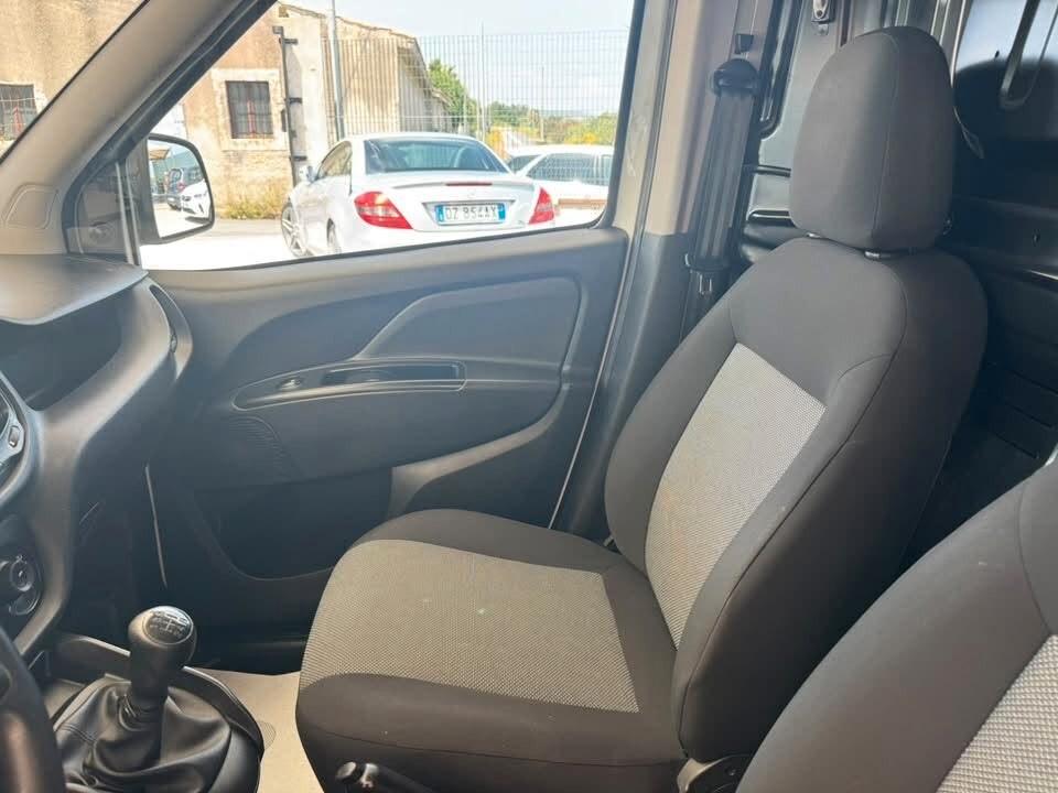 FIAT DOBLO CARGO BUSINESS 1.3 MJT 95 CV PARI AL NUOVO