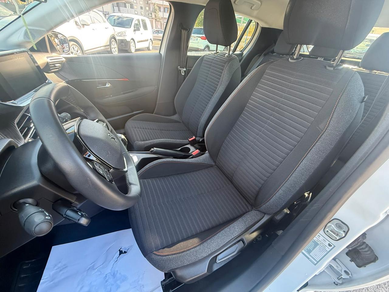 PEUGEOT 208 5PORTE 1.2BENZINA 75CV SOLO42.000KM