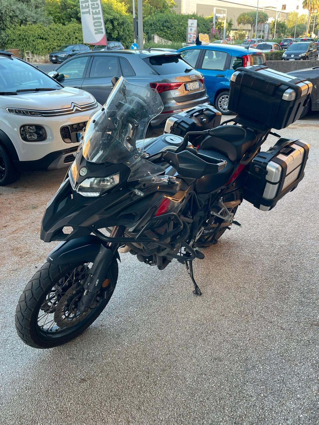 Benelli TRK 502