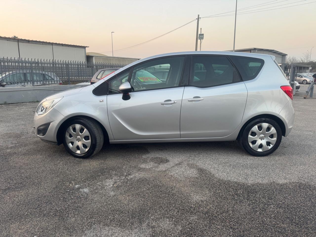 Opel Meriva 1.3 CDTI 95CV ecoFLEX Cosmo