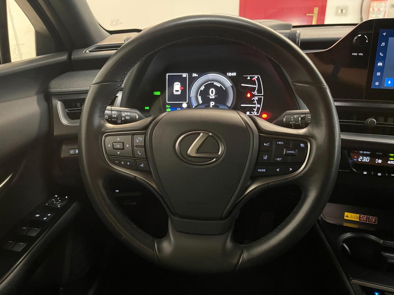 Lexus UX Lexus UX 250h Urban 2.0 2wd cvt-LEGGI SOTTO