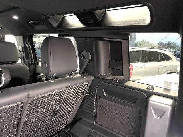 LAND ROVER Defender 110 3.0D I6 200 CV AWD Auto X-Dynamic SE KM0 MY26