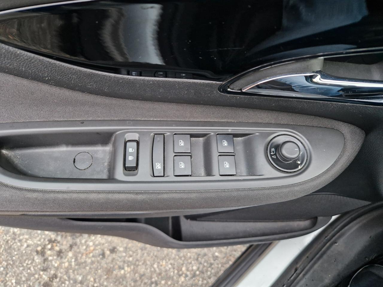 Opel Mokka X 1.4 140CV GPL casa madre, Carplay, Sensori, Barre