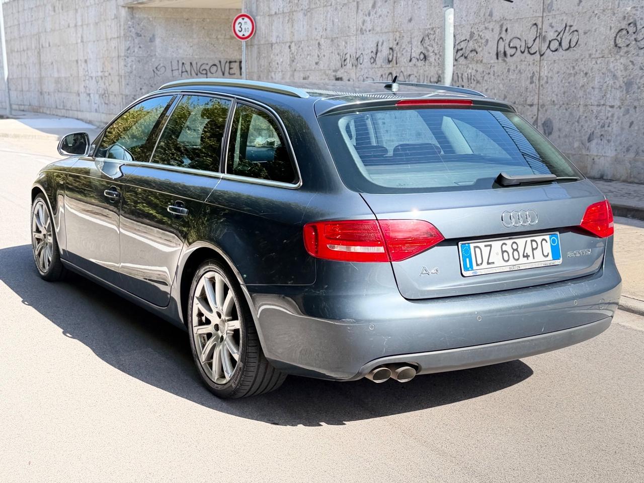 Audi A4 s-Line 2.0 TDI 143CV EURO 5 ok neopatentati
