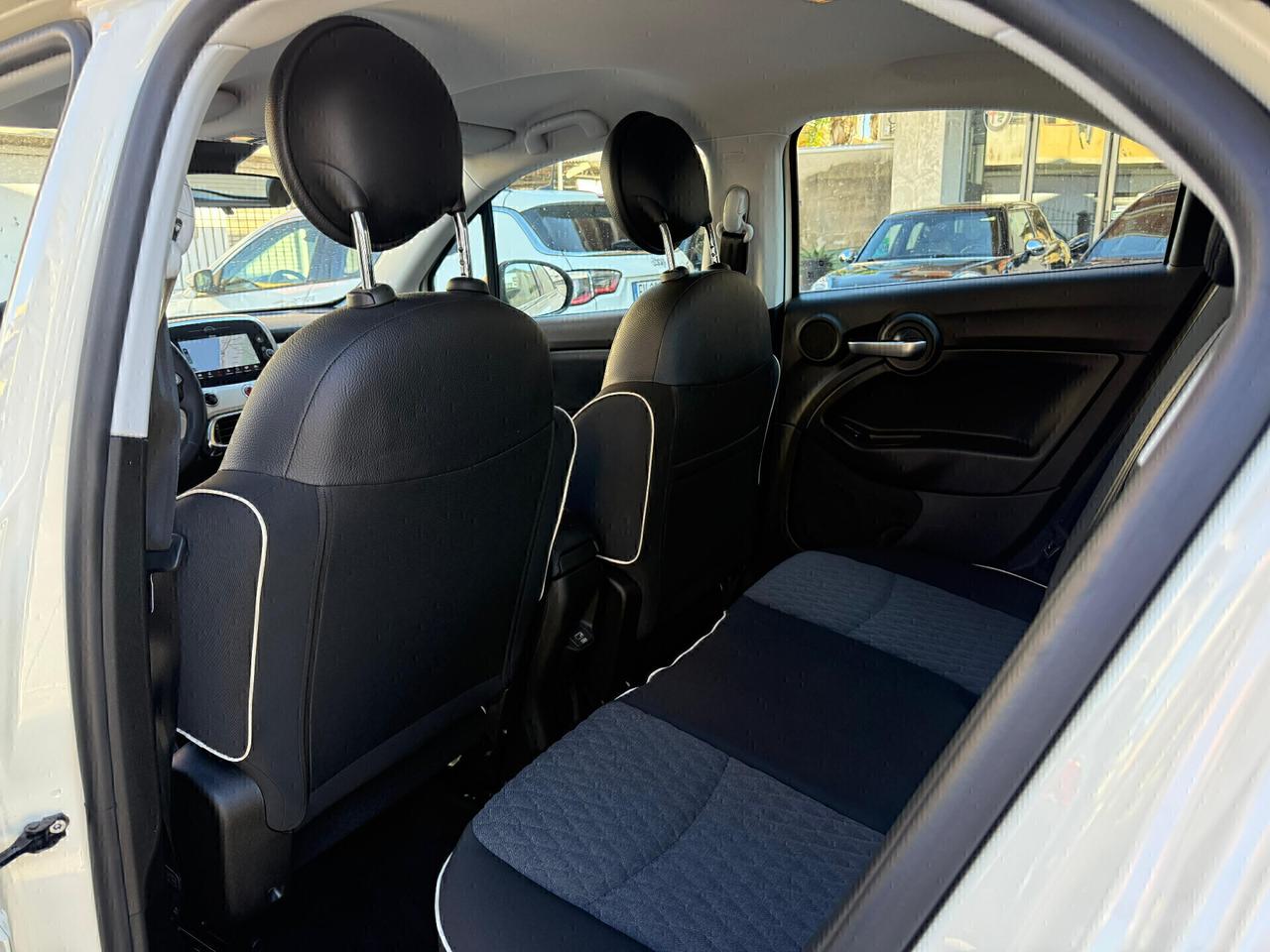 Fiat 500X CROSS 1.3MJT BICOLOR PERLA/NERO-NAVI-CAMERA-ANTICOLLISIONE