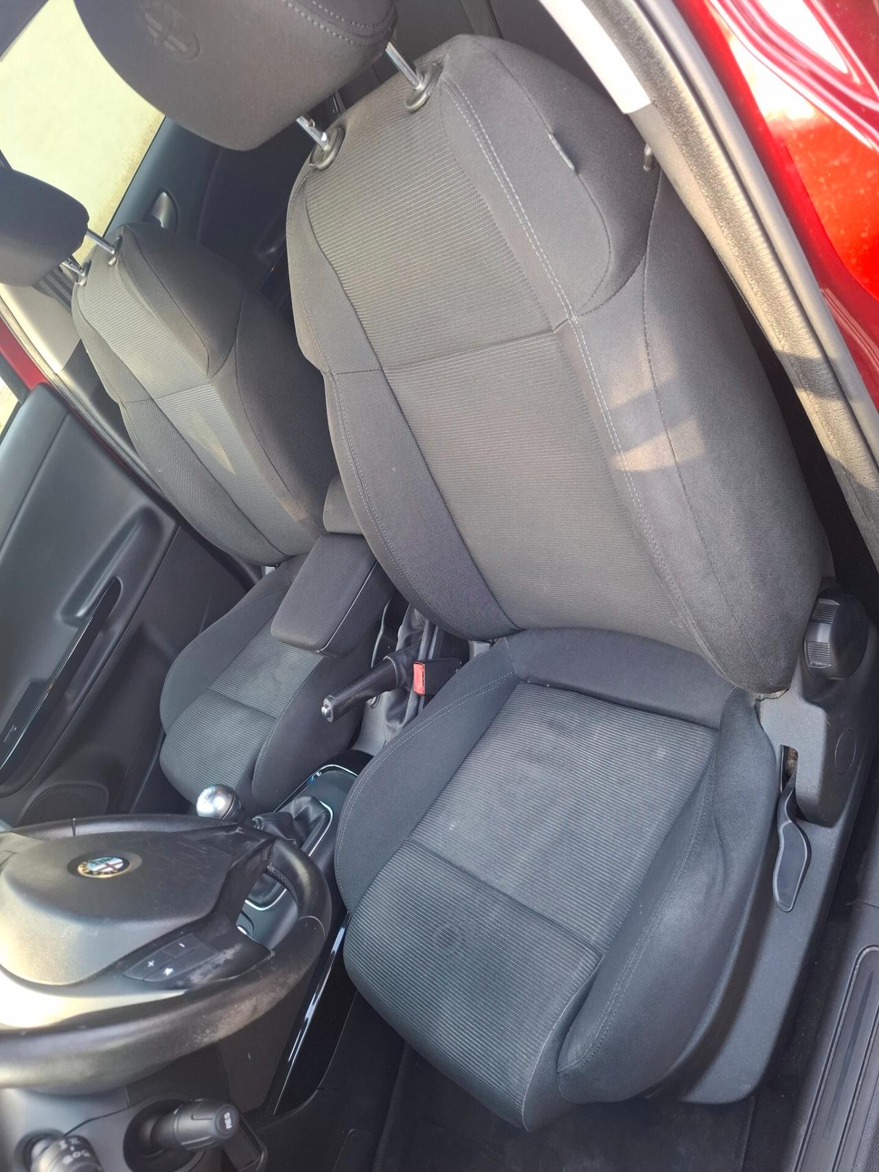 Alfa Romeo Giulietta 1.6 JTDm-2 105 CV Progression
