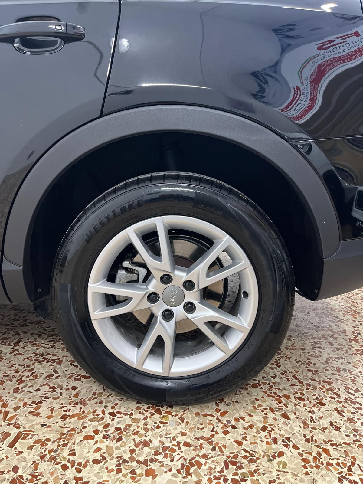 Audi Q3 2.0 TDI 150 CV Sport