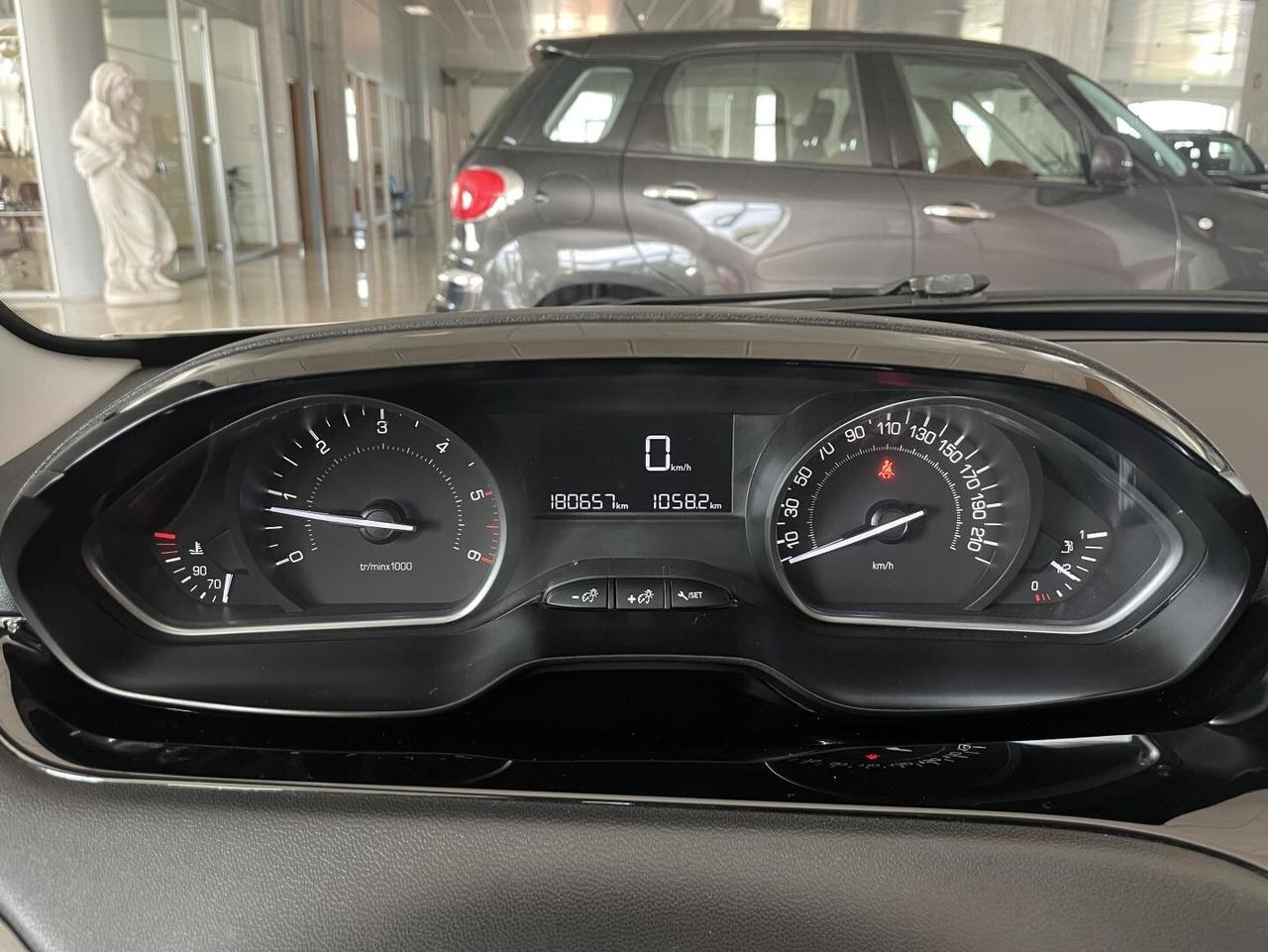 PEUGEOT 208 Active Restyling - 1.4 HDi 70cv