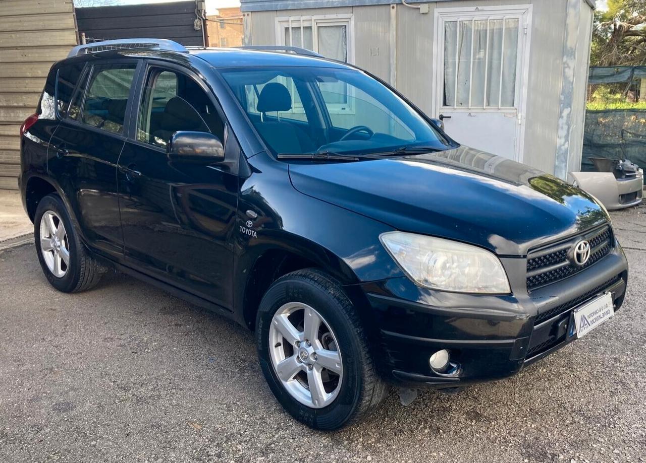 Toyota RAV4 2.2 D-4D 136 CV