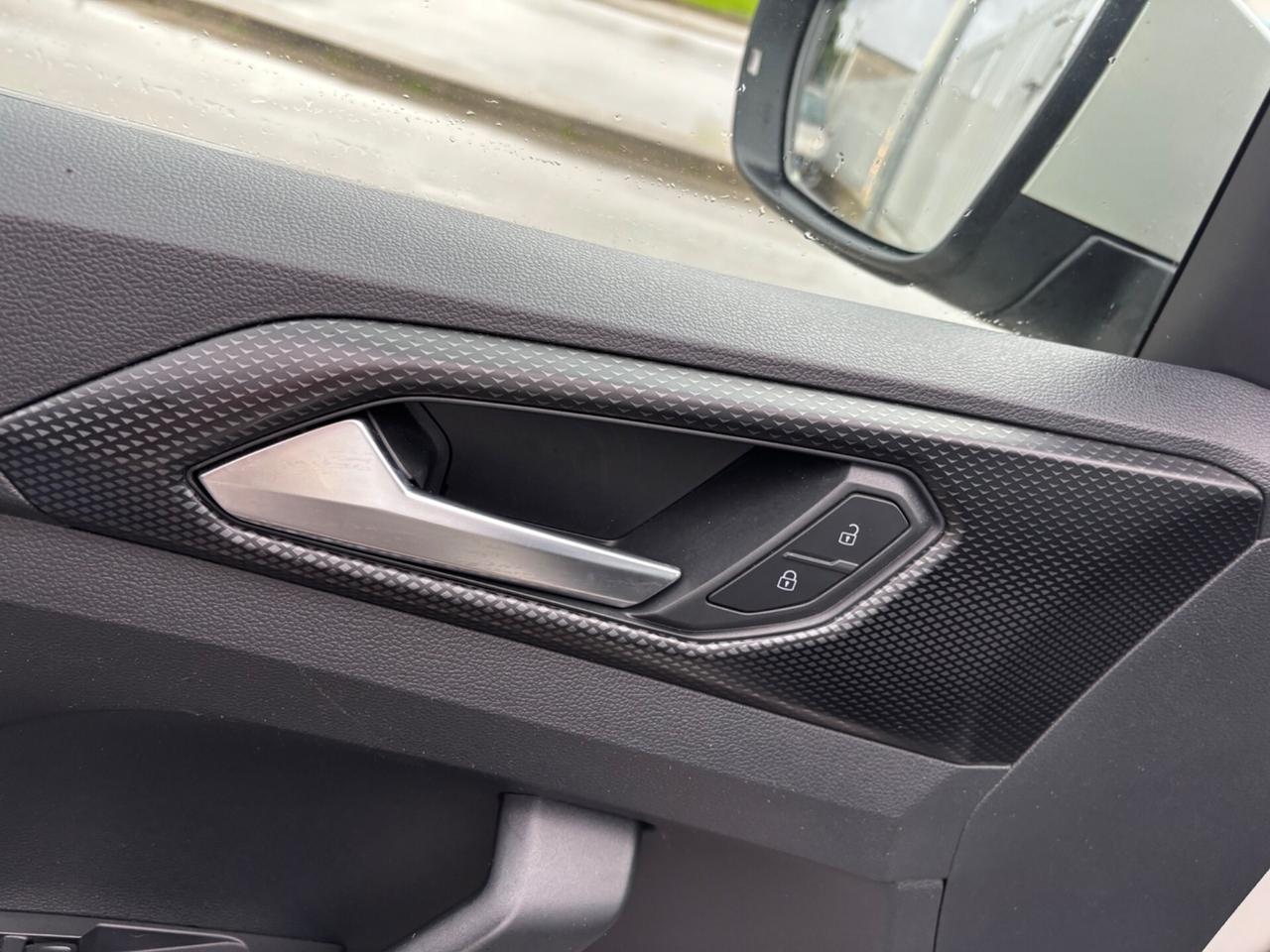 Volkswagen T-Cross 1.0 TSI Sport