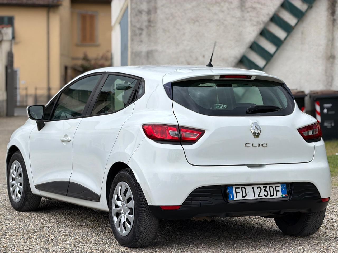 Renault Clio 1.2 75CV 5 porte Life