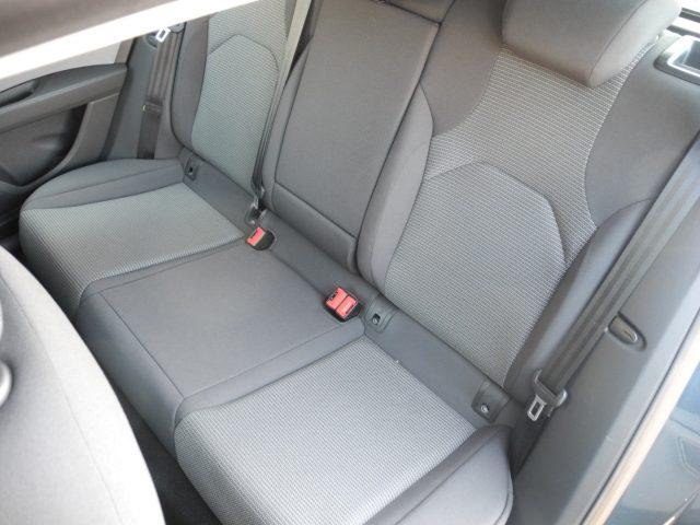 SEAT Leon 1.6 TDI 115cv DSG ST Business -OK NEOPAT.-IVA Det.
