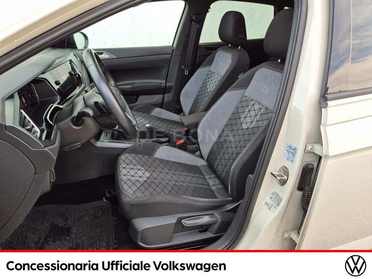 Volkswagen Taigo 1.0 tsi r-line 110cv dsg