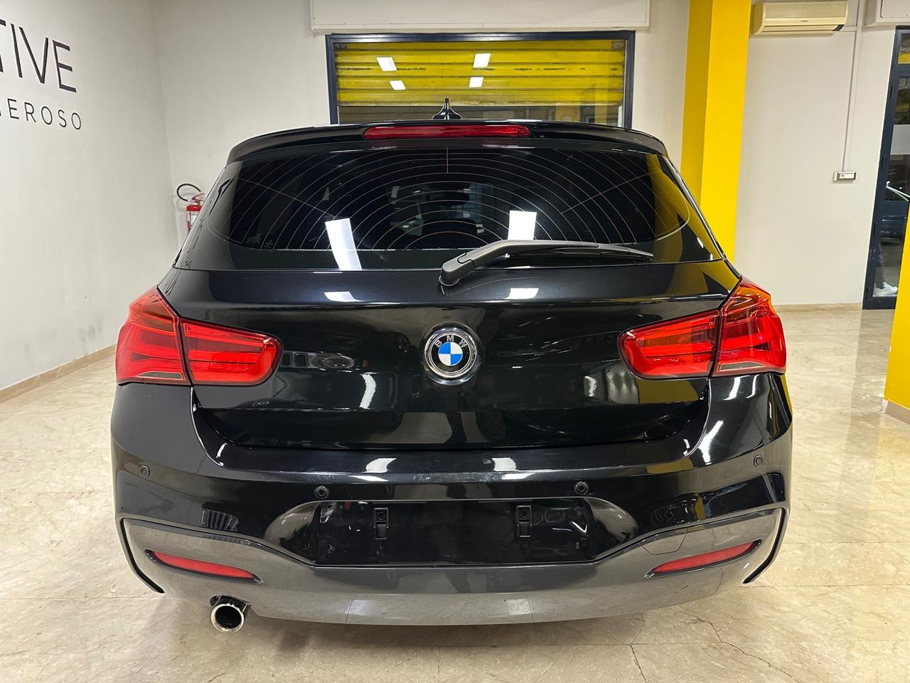 Bmw 116 116d 5p. Urban