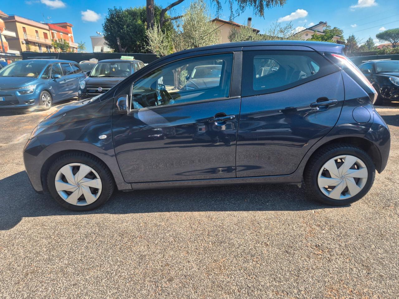 Toyota Aygo 1.0 VVT-i 69 CV 5 porte x-cool TSS MMT