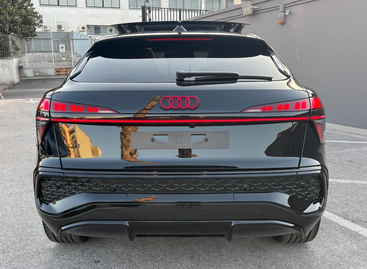 NUOVA Audi Q3 SPORTBACK 35 TDI 150CV S tronic S-LINE+ TETTO APRIBILE