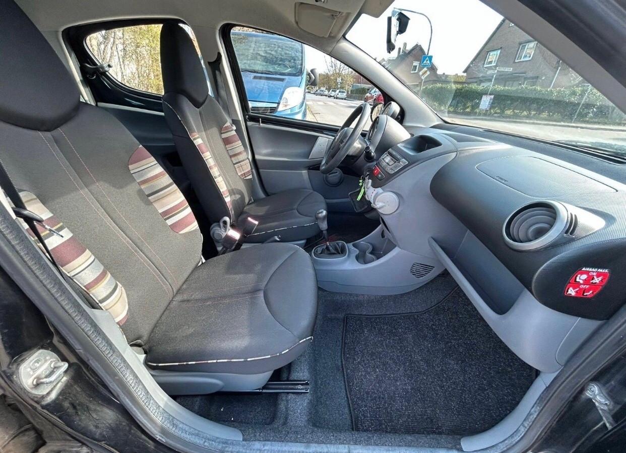 Citroen C1 1.0 5 porte Clima - km 73000 2011
