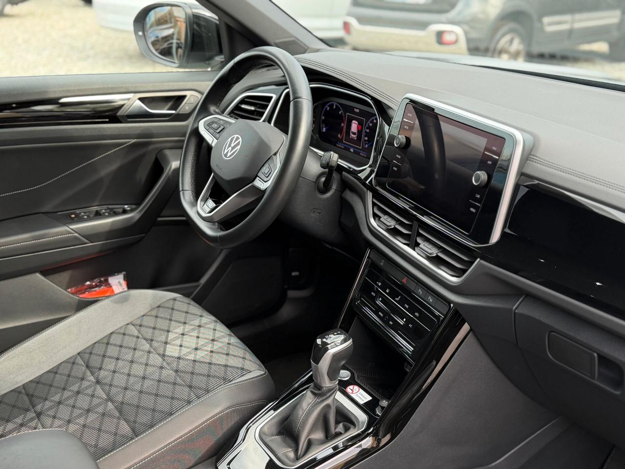 Volkswagen T-Roc 2.0 TDI SCR 150 CV DSG R-Line