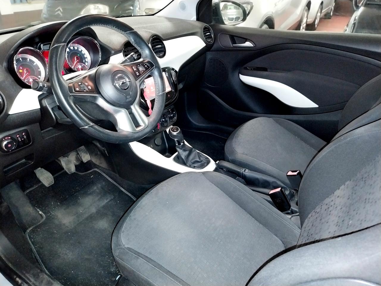 Opel Adam 1.2 70 CV Jam