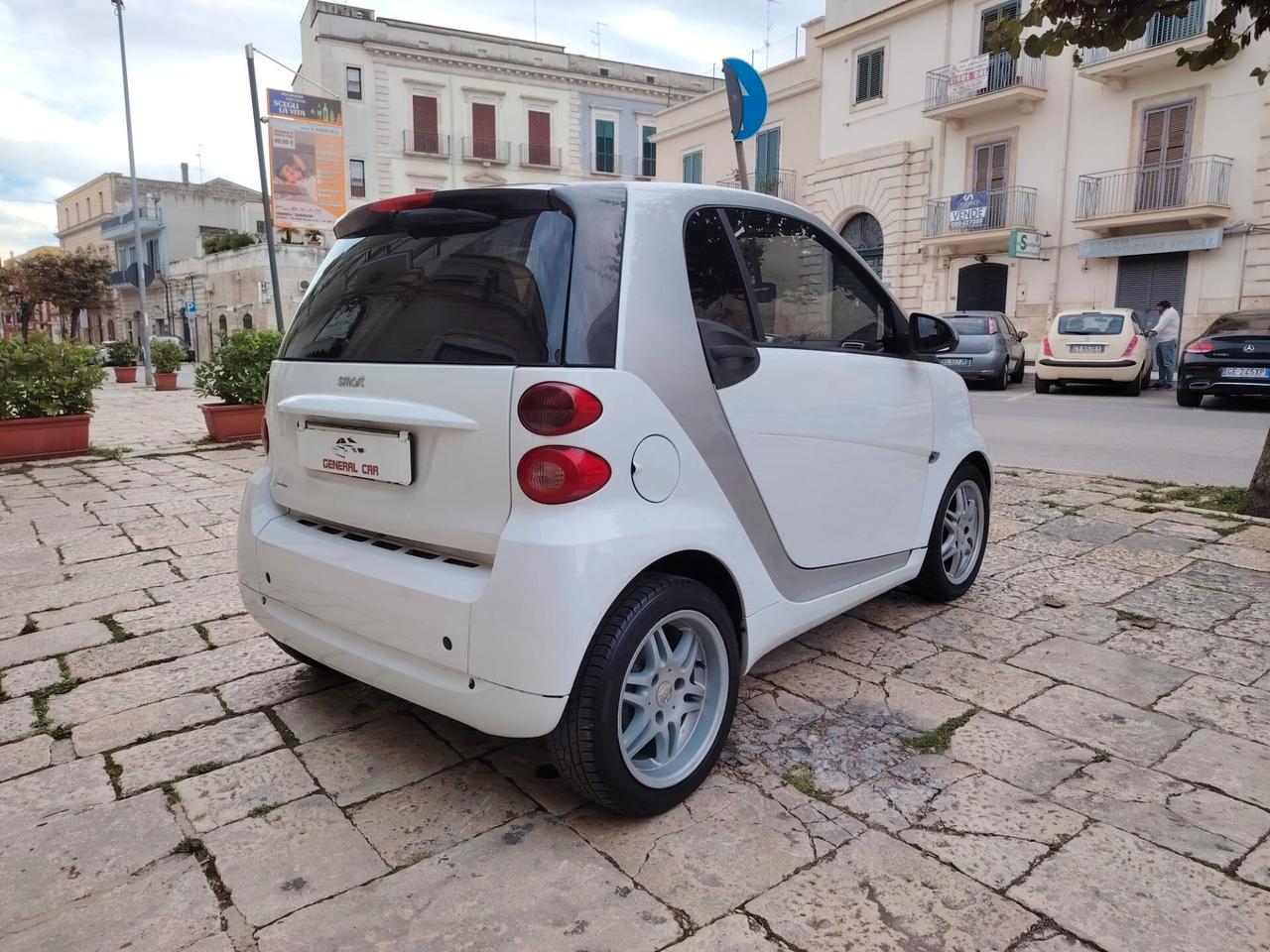 Smart ForTwo 1000 52 kW coupé passion