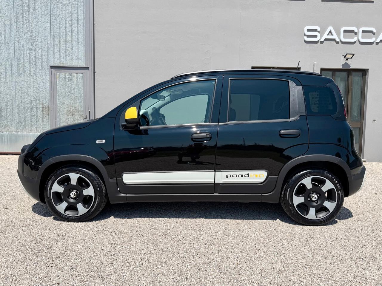 Fiat Panda Pandina 1.0 Hybrid Cross 70cv | PREZZO REALE