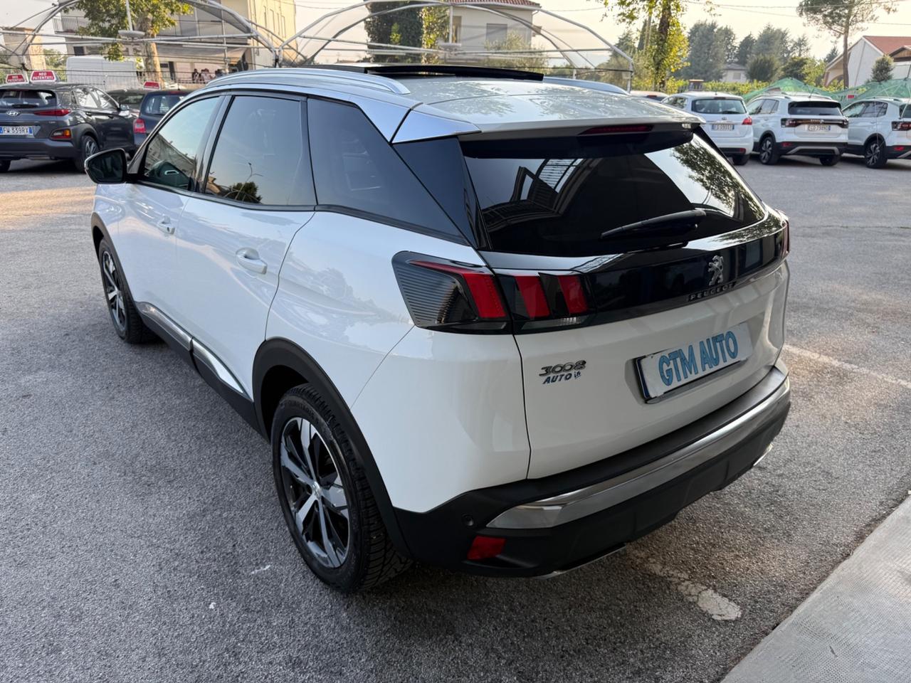 Peugeot 3008 BlueHDi 130 - OK Neopatentati