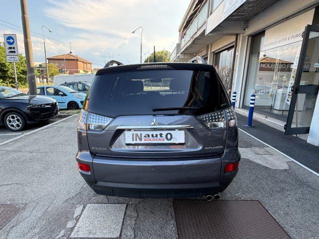 MITSUBISHI Outlander 2.2 DI-D Instyle DPF 7 p.ti UNICO PROPRIETARIO