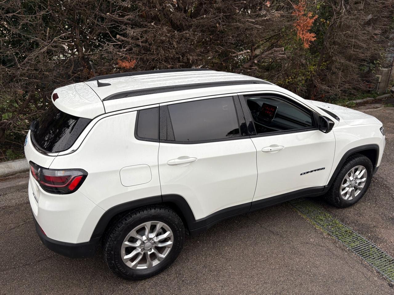 J Compass 1.3Hyb. 4xe L-Lock Lim. 190 P-In 2022