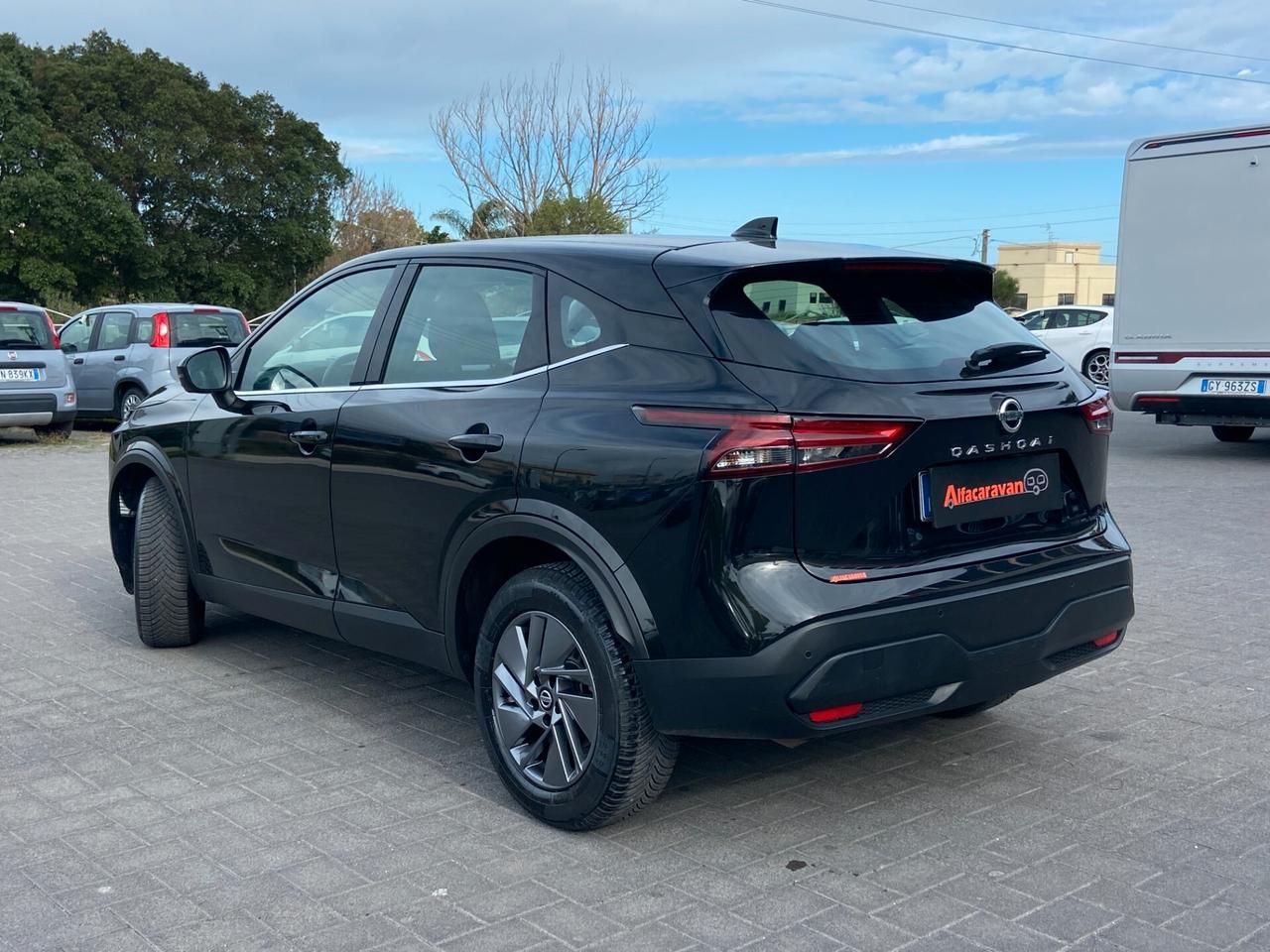 Nissan Qashqai 1.3 mhev Business 2wd 158cv xtronic