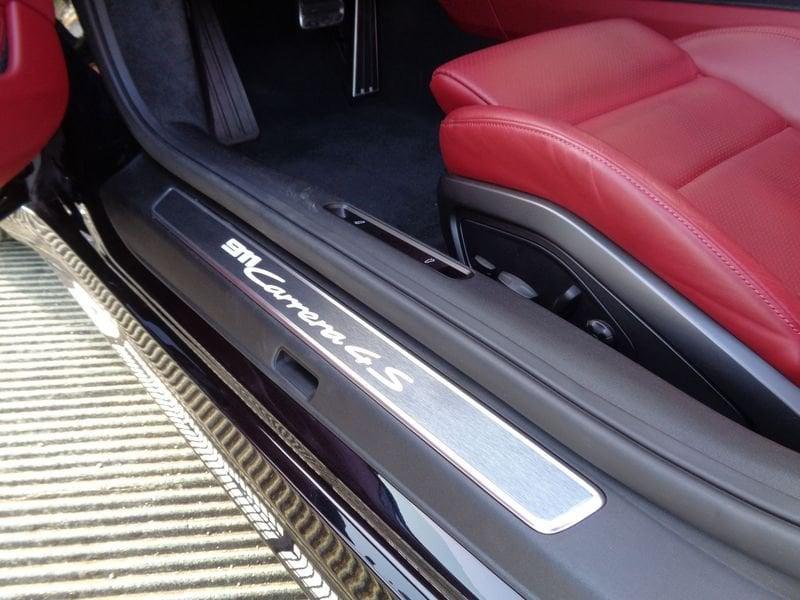 Porsche 911 911 Carrera 4S