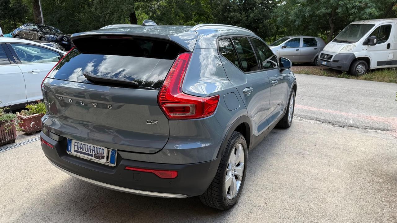 Volvo XC40 Monument D3
