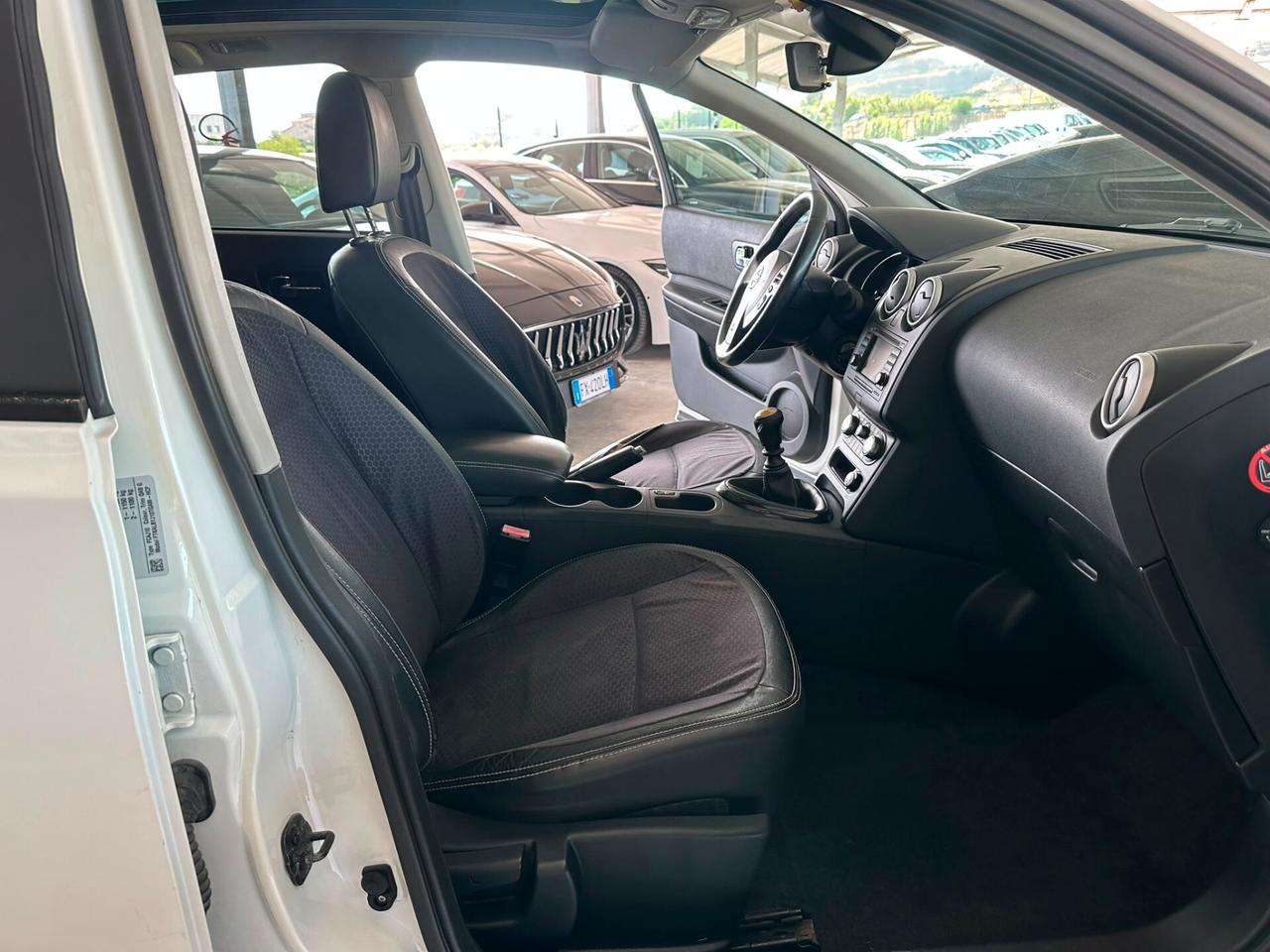 NISSAN QASHQAI 1.5 DCI TEKNA 110CV 2013