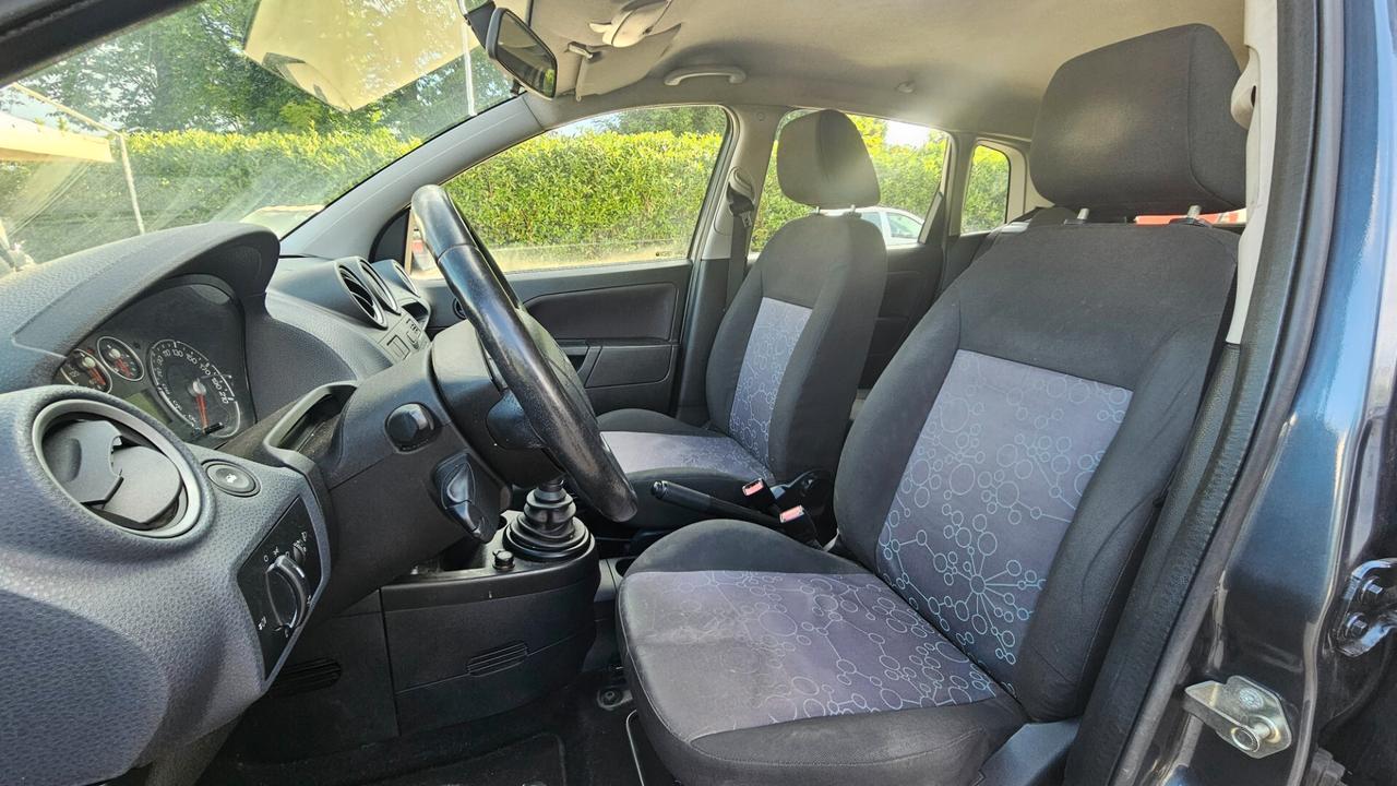 Ford Fiesta 1.4 TDCi 5p. Ghia
