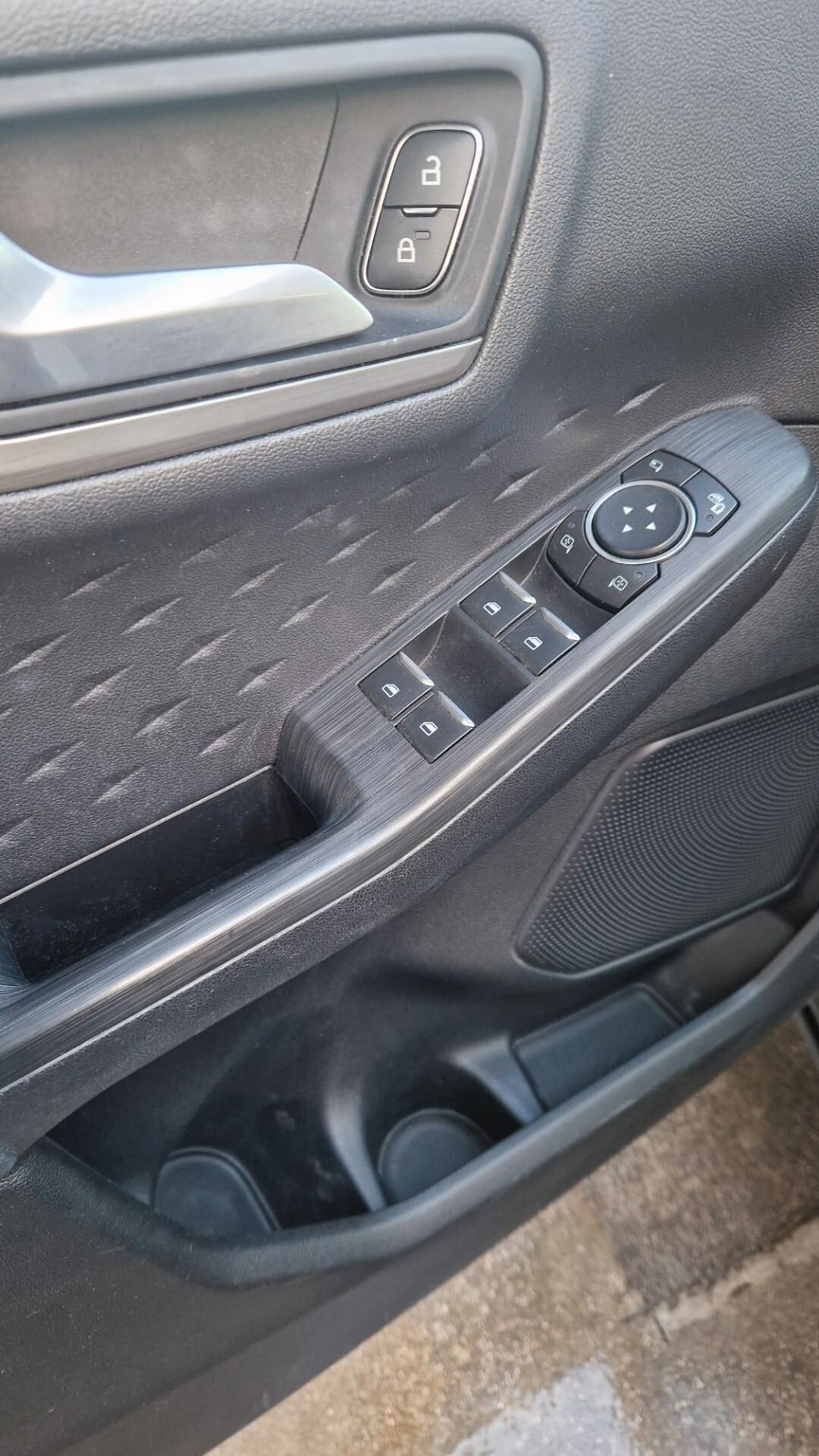 Ford Kuga 1.5 EcoBlue 120 CV 2WD Titanium X