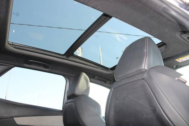 Peugeot 3008 II 1.5 bluehdi GT Pack 130cv eat8 Con TETTO APRIBILE