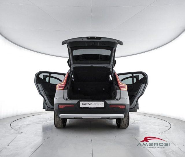 VOLVO XC40 XC40 2.0 b3 Core auto