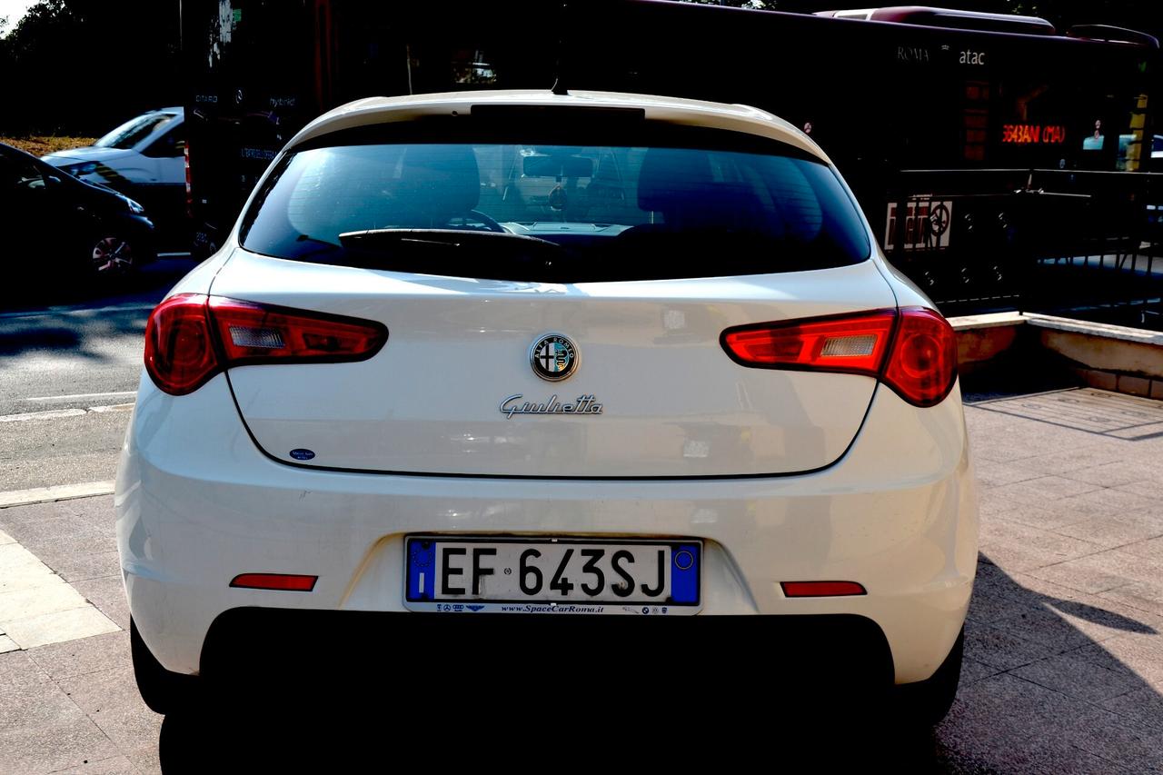 Alfa Romeo Giulietta 1.6 JTD 105CVDISTINCTIVE6MPREZZOSENZAVINCOLIUNIPRO'-GARANZIA12 MESI**DISTRIBUZIONE OK