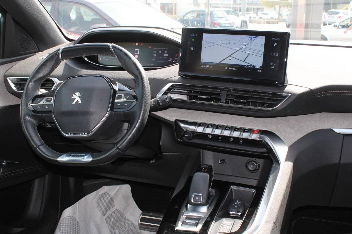 Peugeot 3008 II 1.5 bluehdi GT s&s 130cv eat8 Con TELECAMERA & NAV